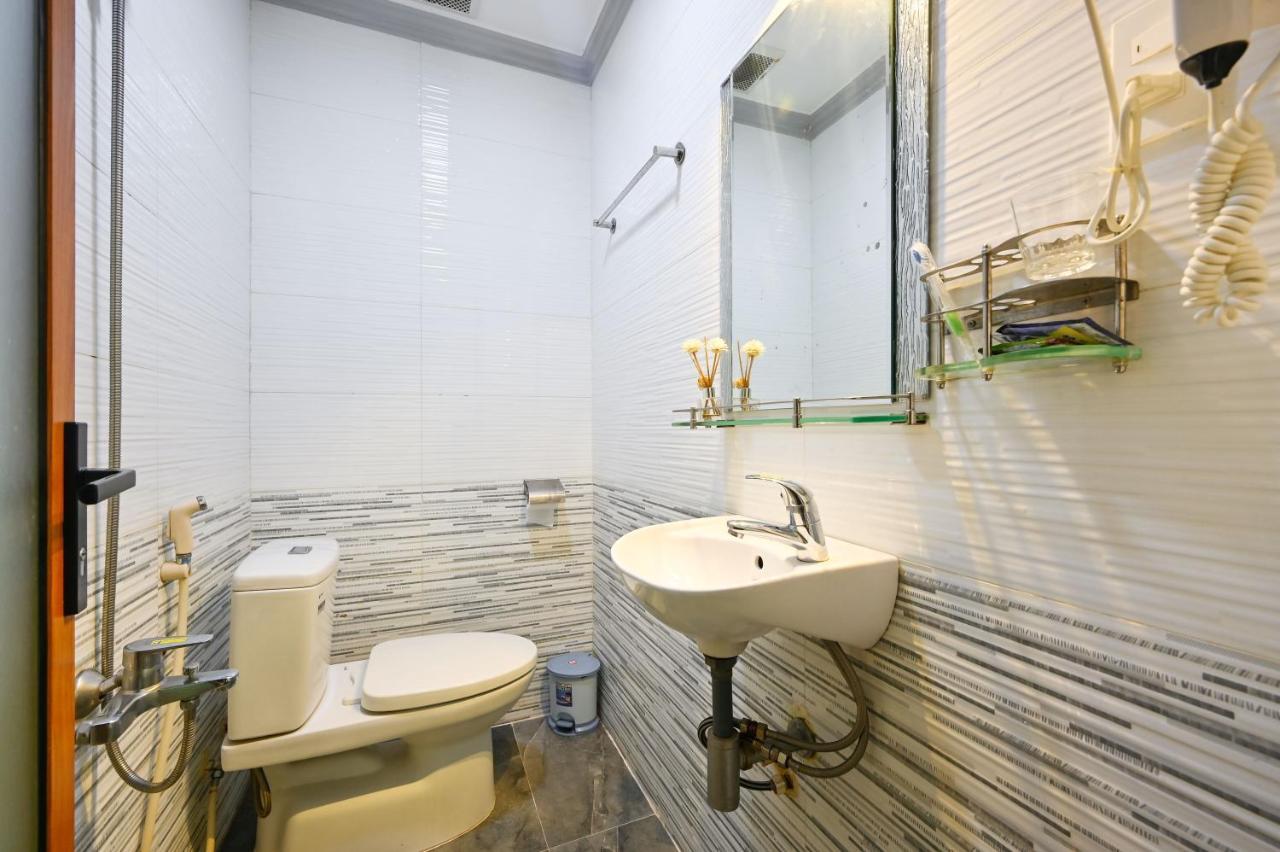 Huyen House Apartment Хошимин Екстериор снимка