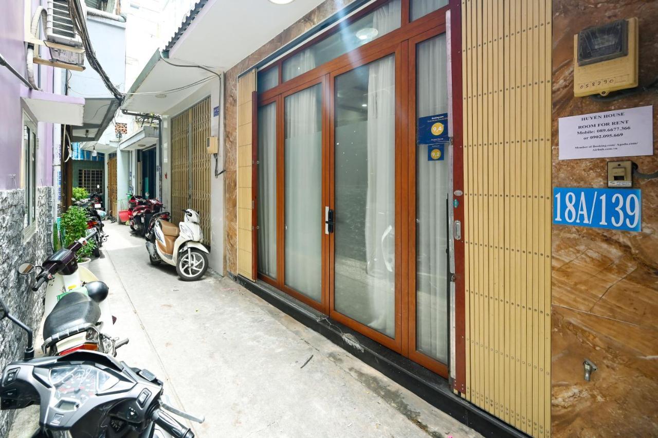 Huyen House Apartment Хошимин Екстериор снимка
